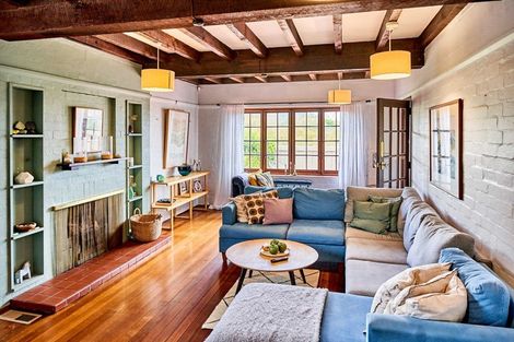 Photo of property in 14 Maire Street, Eastbourne, Lower Hutt, 5013