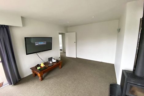 Photo of property in 6 Quebec Place, Wainoni, Christchurch, 8061