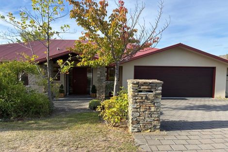 Photo of property in 8 Bodkin Road, Bridge Hill, Alexandra, 9320