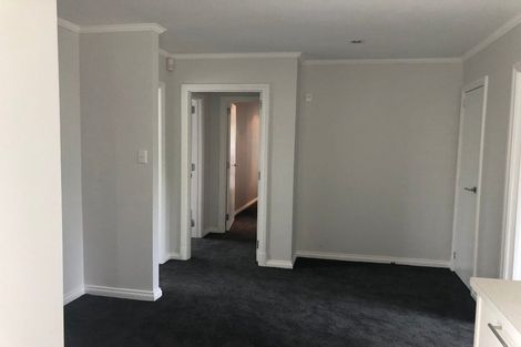 Photo of property in 25 Taupaki Road, Taupaki, Henderson, 0782