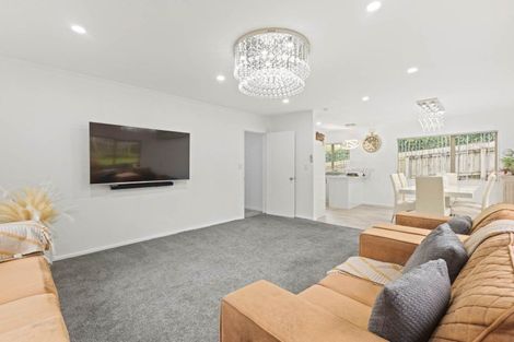 Photo of property in 70c Alfriston Road, Manurewa East, Auckland, 2102