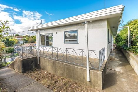 Photo of property in 73b Great North Road, Saint Johns Hill, Whanganui, 4501