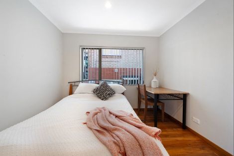 Photo of property in 7a Waterfront Road, Mangere Bridge, Auckland, 2022