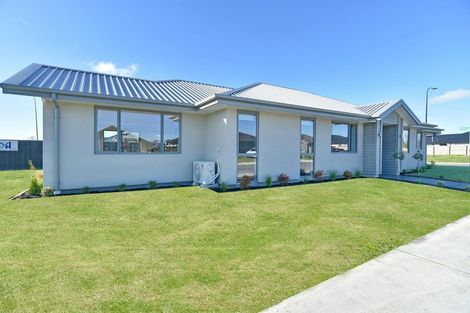 Photo of property in 1 Sills Street, Woodend, 7610