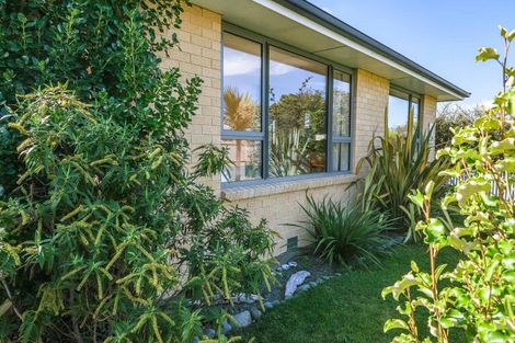 Photo of property in 15 Palmers Road, New Brighton, Christchurch, 8083