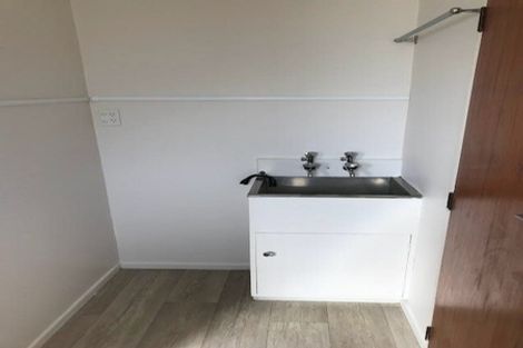 Photo of property in 9 Ada Street, Hokowhitu, Palmerston North, 4410