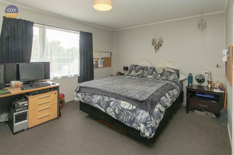 Photo of property in 2 Skerrett Crescent, Tamatea, Napier, 4112