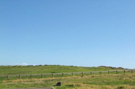 Photo of property in 4 Esplanade Rise, Coastlands, Whakatane, 3120