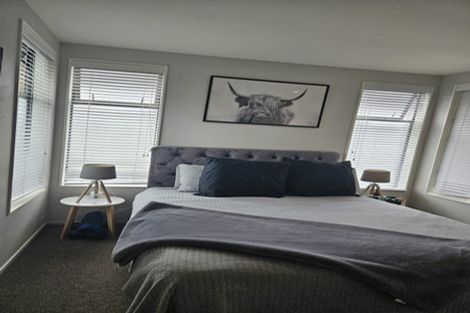 Photo of property in 4 Bellamont Street, Kumeu, 0810