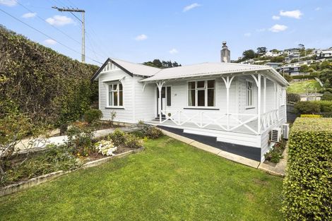 Photo of property in 38 Cliffs Road, Saint Clair, Dunedin, 9012