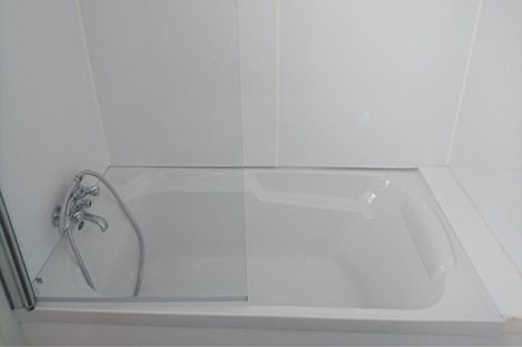 Photo of property in 1 George Street, Clinton, 9534