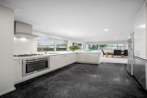 Photo of property in 1/36 Darren Crescent, Half Moon Bay, Auckland, 2012
