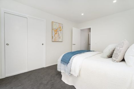 Photo of property in 1 Pine Hill Rise, Glenside, Wellington, 6037