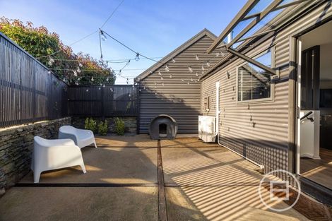 Photo of property in 19 Stone Ridge Place, Queenstown, 9300