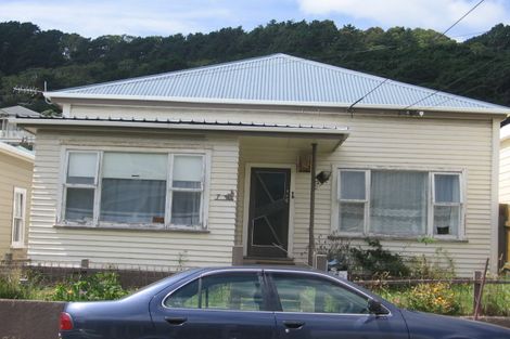 Photo of property in 7 Porritt Avenue, Mount Victoria, Wellington, 6011