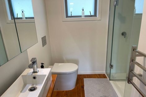 Photo of property in 14 Oruamo Place, Beach Haven, Auckland, 0626