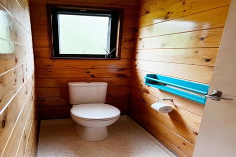 Photo of property in 17a Scotstoun Place, Glen Eden, Auckland, 0602