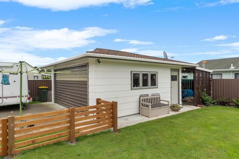 Photo of property in 3 Rimu Street, Levin, 5510