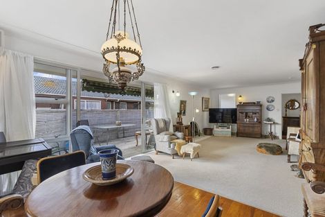 Photo of property in 34 Centreway Road, Orewa, 0931