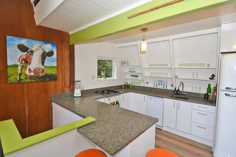 Photo of property in 21 Spray Crescent, Leigh, 0985