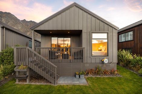 Photo of property in 5a Glenelg Lane, Jacks Point, 9371