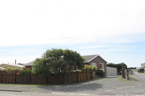 Photo of property in 180 Beach Road, Kaikoura, 7300