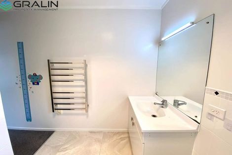 Photo of property in 9 Picasso Drive, West Harbour, Auckland, 0618