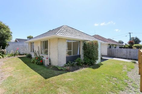 Photo of property in 3/75 Geraldine Street, Edgeware, Christchurch, 8013