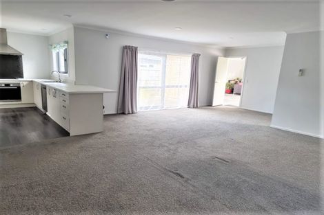 Photo of property in 1383 High Street, Taita, Lower Hutt, 5011