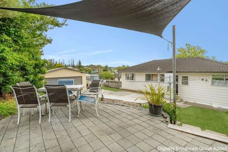 Photo of property in 10 Glucina Place, Glen Eden, Auckland, 0602