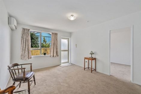 Photo of property in 2/108 Edward Avenue, Edgeware, Christchurch, 8013