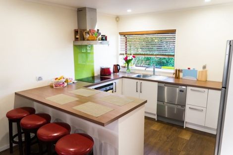 Photo of property in 9 Kura Place, Torbay, Auckland, 0630