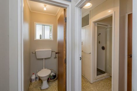 Photo of property in 3a Buckley Grove, Paraparaumu, 5032