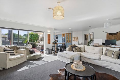 Photo of property in 116a Simpson Road, Papamoa Beach, Papamoa, 3118