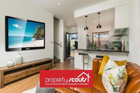 Photo of property in 7 Moki Place, Long Bay, Auckland, 0630