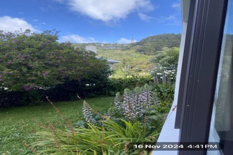 Photo of property in 1/2 Oriental Terrace, Mount Victoria, Wellington, 6011