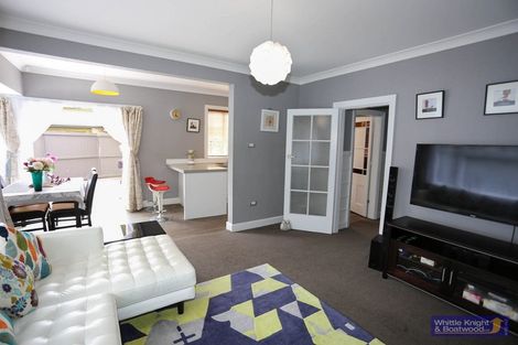 Photo of property in 92 Hinau Street, Riccarton, Christchurch, 8041