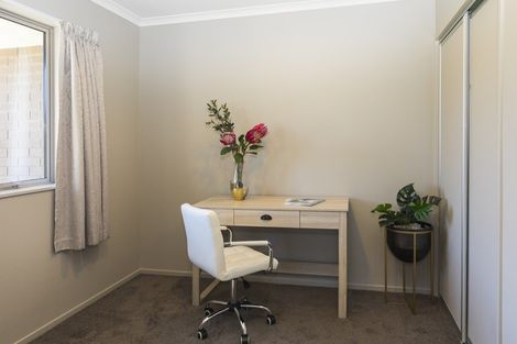 Photo of property in 15 Makawe Roa Street, Marshland, Christchurch, 8083