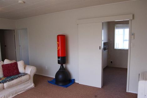 Photo of property in 2/701 Saint Aubyn, Saint Leonards, Hastings, 4120