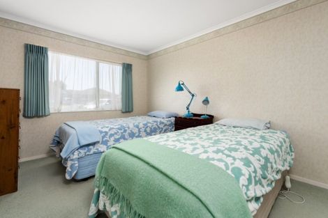 Photo of property in 4 Sequoia Grove, Mount Maunganui, 3116