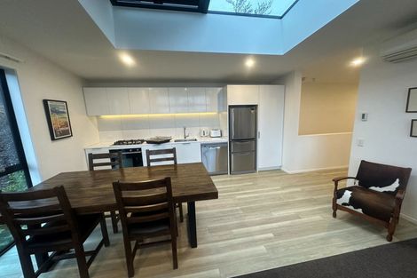 Photo of property in 12 Highlands Close, Queenstown, 9300