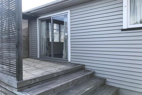 Photo of property in 113 Bowhill Road, New Brighton, Christchurch, 8083