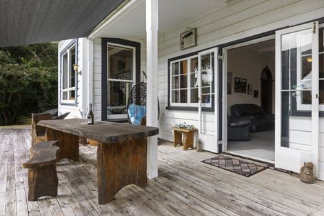 Photo of property in 863 Mountain Road, Waiongana, Inglewood, 4389