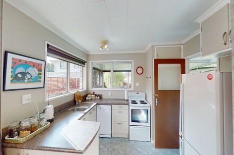 Photo of property in 1 Saint Annes Street, Levin, 5510