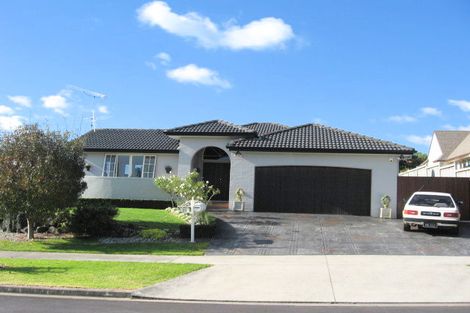 Photo of property in 20 Byblos Place, The Gardens, Auckland, 2105