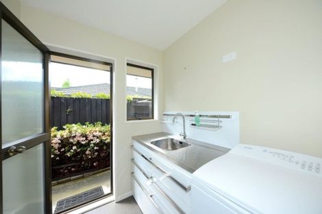 Photo of property in 94 Apsley Drive, Avonhead, Christchurch, 8042