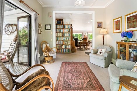 Photo of property in 23 Wharf Road, Clarks Beach, Pukekohe, 2679