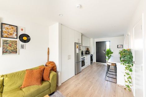 Photo of property in 4/2 Riversdale Road, Avondale, Auckland, 1026