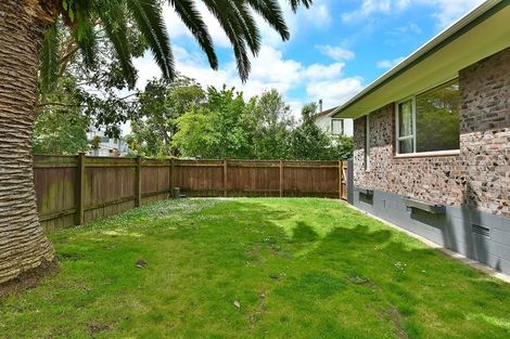 Photo of property in 27 Amorino Drive, Red Beach, 0932