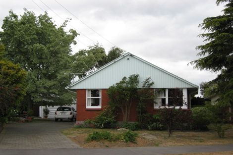 Photo of property in 98 Teesdale Street, Burnside, Christchurch, 8053